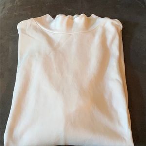 White lands in mock turtleneck kids XL 18-20